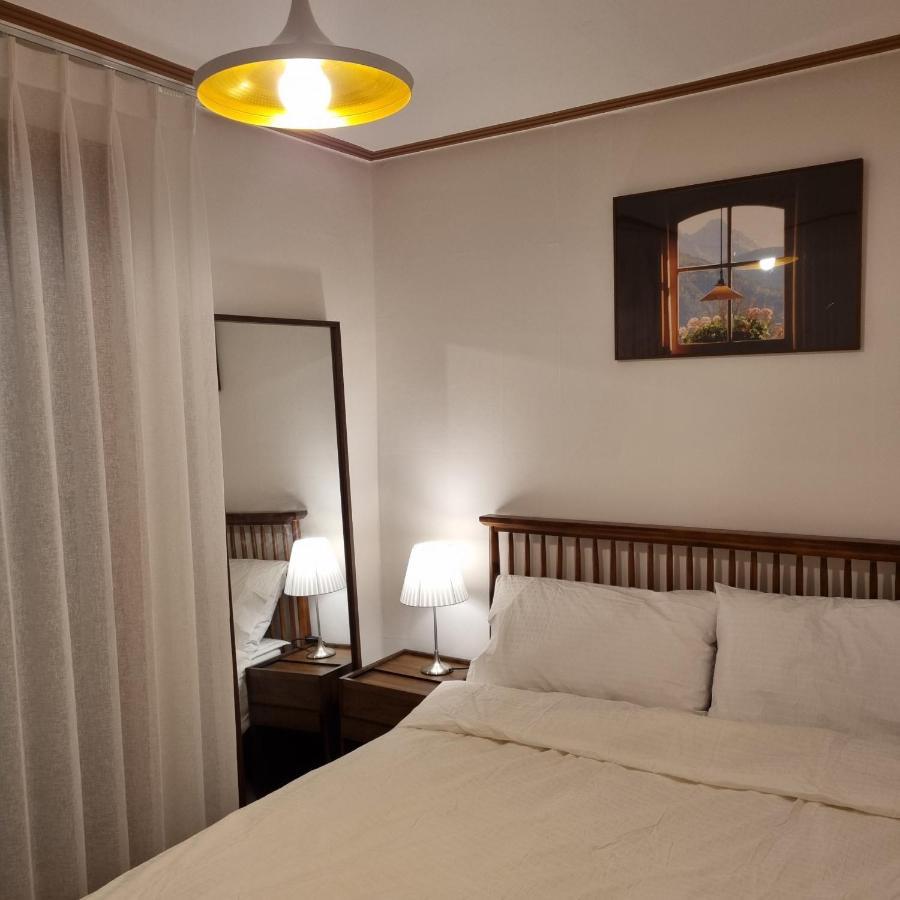Hongik Hongdae Yeonnam Hoi-House Apartamento Seúl Exterior foto