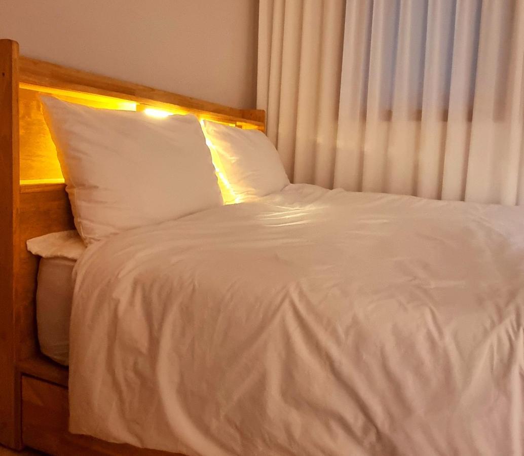 Hongik Hongdae Yeonnam Hoi-House Apartamento Seúl Exterior foto